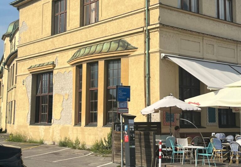 Trauerspiel Inselbahnhof